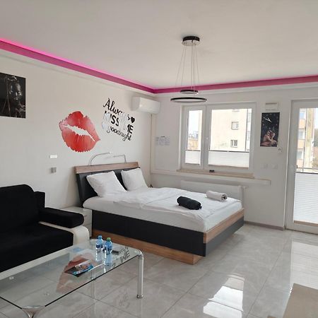 Good Day Apartments- Private Parking New Town Estetino Exterior foto