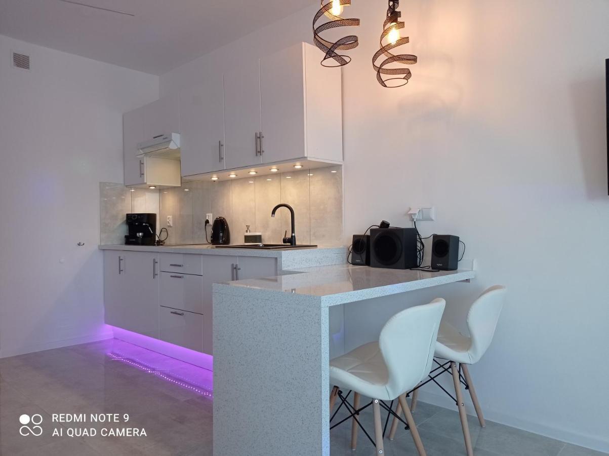 Good Day Apartments- Private Parking New Town Estetino Exterior foto